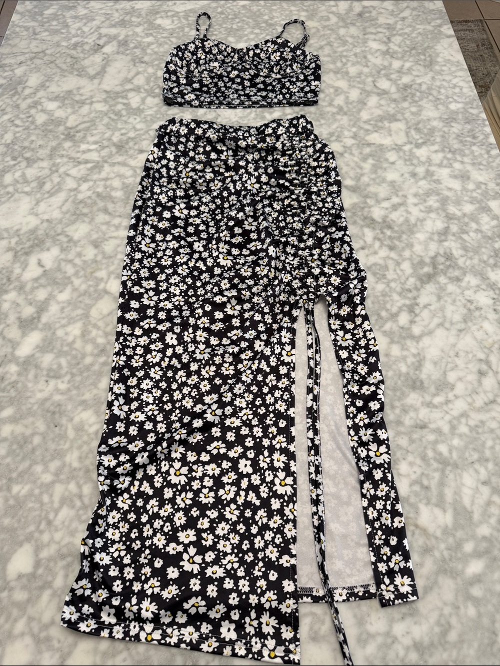 SHEIN Black Daisy High-Low Skirt with Side Ruching